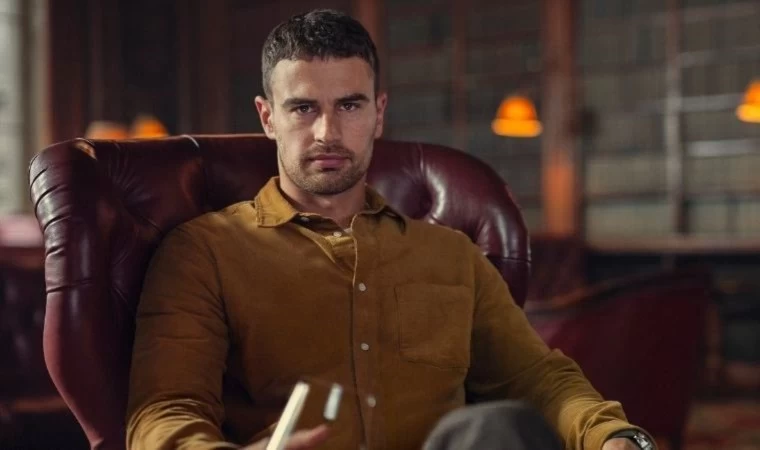 Netflix’ten “The Gentlemen” Sürprizi: Theo James Başrolde