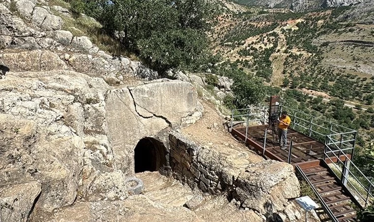 Arsameia Ören Yeri'nde 54 Yıl Sonra Kazılar Yeniden Başladı