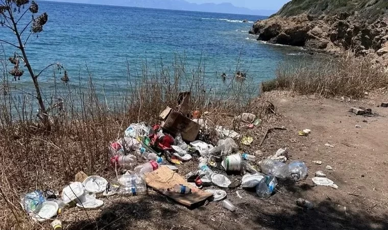 Kurban Bayramı tatili bitti, Bodrum’da tatilcilerden geriye çöpleri kaldı