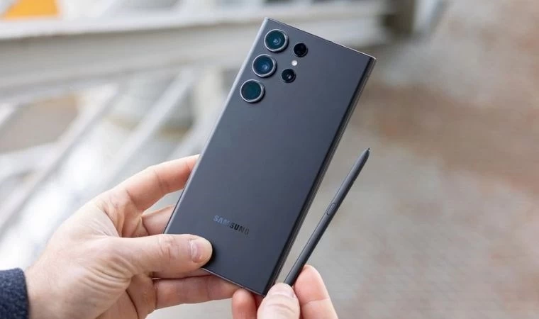 Samsung Galaxy S24 Ultra’nın S-Pen’inden Gelen Gizemli Koku