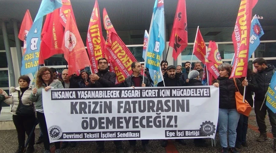 İzmir’de İşçilerden Asgari Ücret Tepkisi