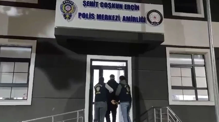 İzmir Buca’da 12 Yıl Hapis Cezası Bulunan Şahıs Yakalandı