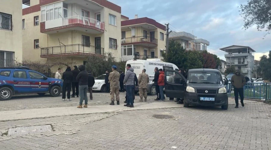 Foça’da Genç Kadın Evinde Ölü Bulundu