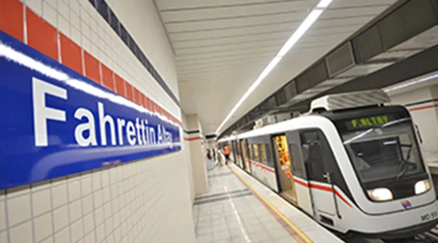 İzmir Metro’da Yeni Dönem Başlıyor