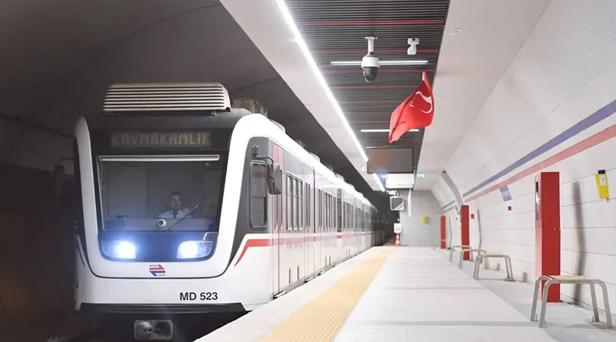 İzmir Metrosu’nda Sefer Programı Değişiyor