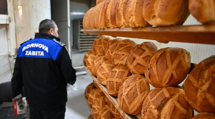 İzmir’de Gıda Denetimleri Aralıksız Sürüyor