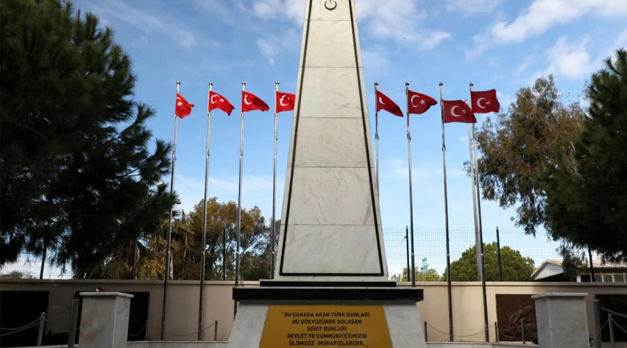 İzmir Narlıdere Şehitliği'nde Yenileme