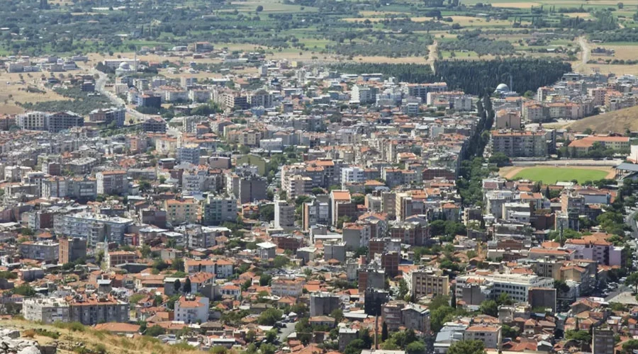 İzmir Bergama’da İcradan Satılık Tarla